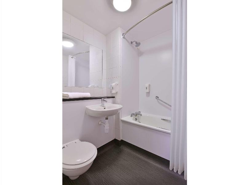 Travelodge Torquay image