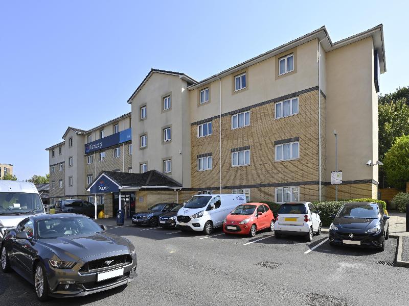 Travelodge Harlow — general view