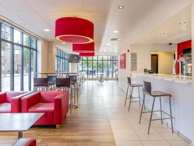 Travelodge London Bromley image