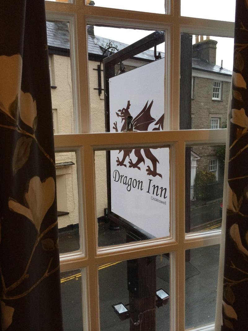Dragon Inn image