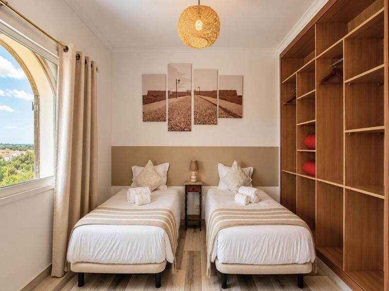 Tonel Apartments image