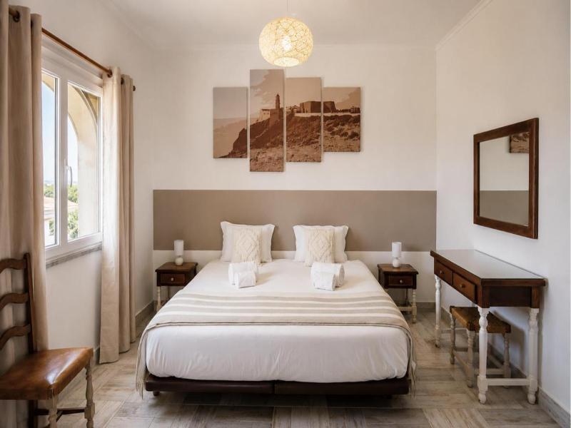 Tonel Apartments image