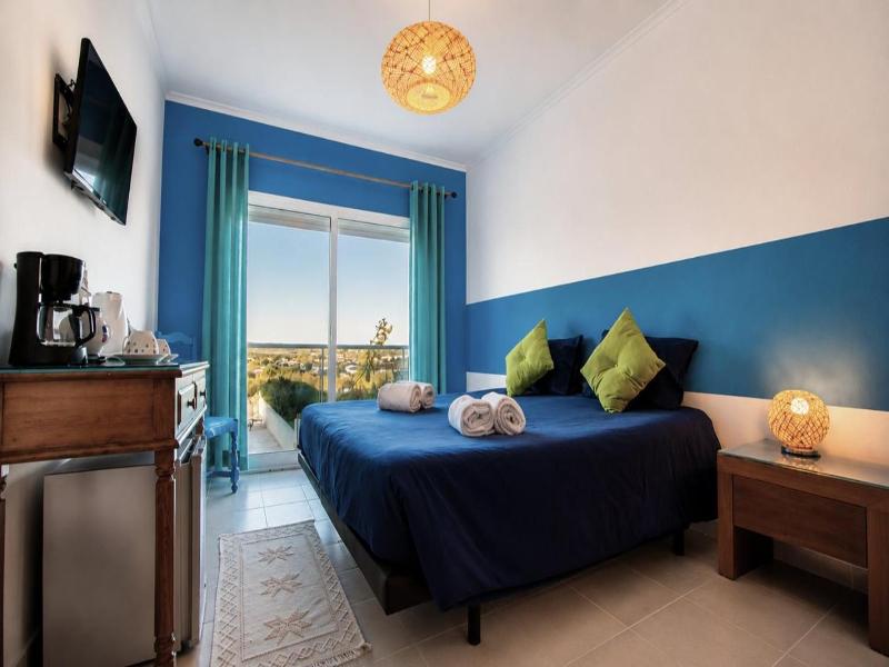 Tonel Apartments image