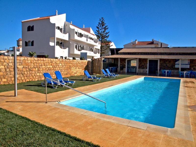 Tonel Apartments image