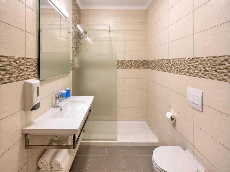 Tonel Apartments image