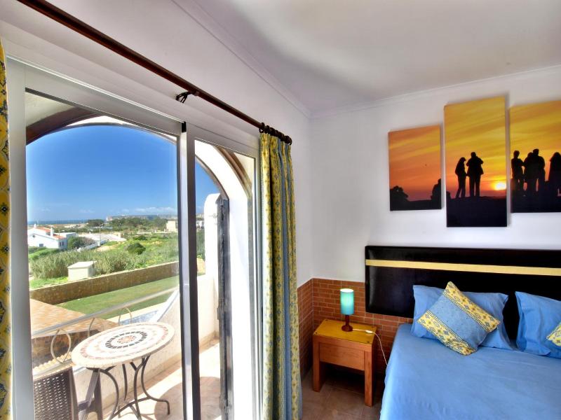 Tonel Apartments image