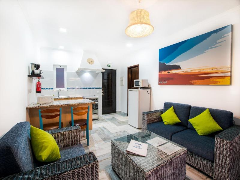 Tonel Apartments image
