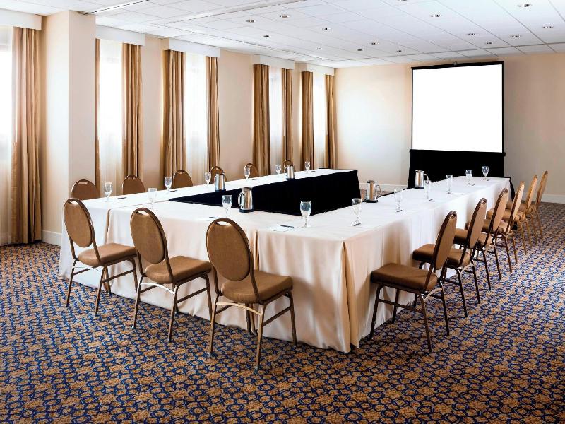 Sheraton Pittsburgh Hotel at Station Square image