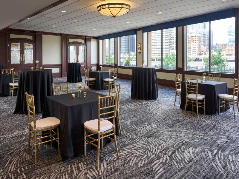 Sheraton Pittsburgh Hotel at Station Square image