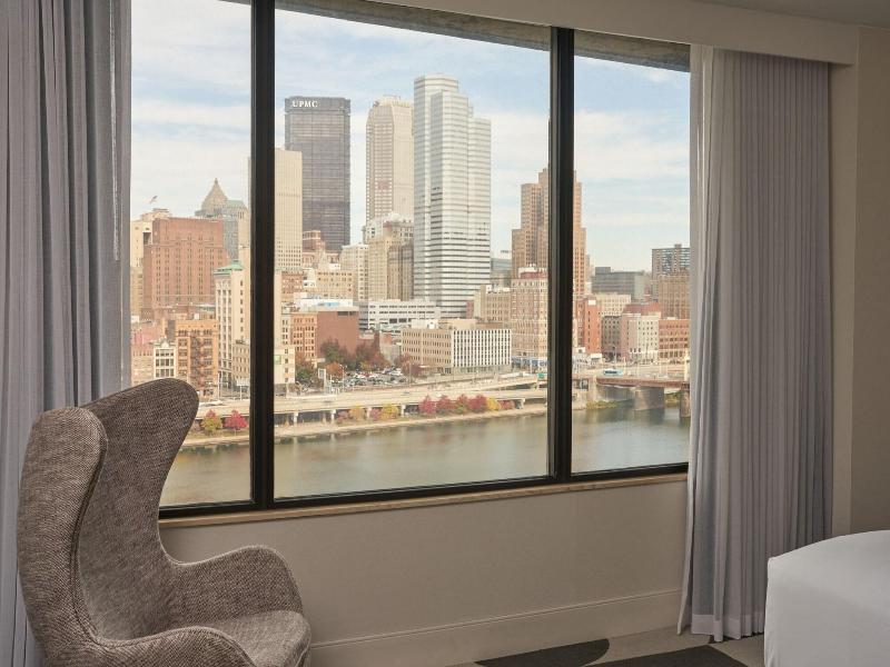 Sheraton Pittsburgh Hotel at Station Square image