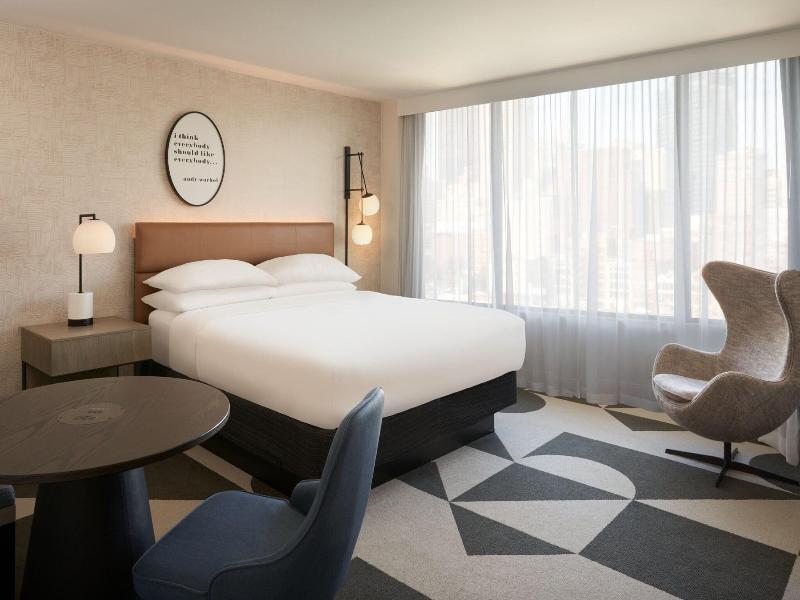 Sheraton Pittsburgh Hotel at Station Square image