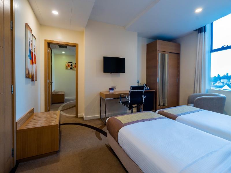 PrideInn Azure Hotel Nairobi image