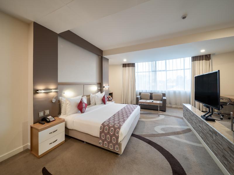 PrideInn Azure Hotel Nairobi image
