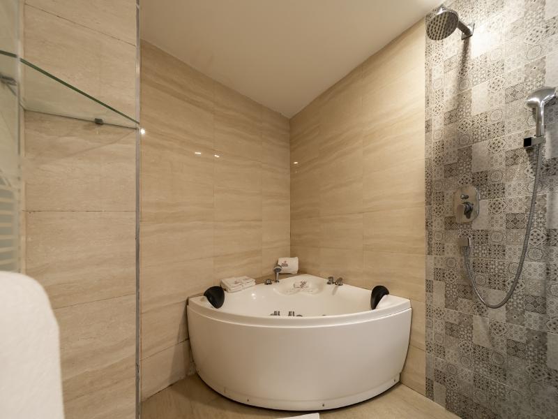PrideInn Azure Hotel Nairobi image