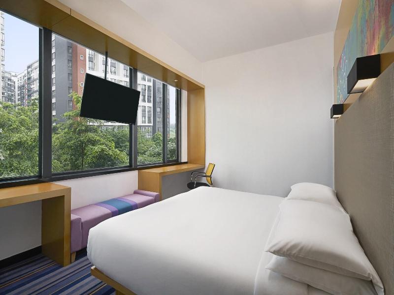 Aloft Guangzhou University Park image