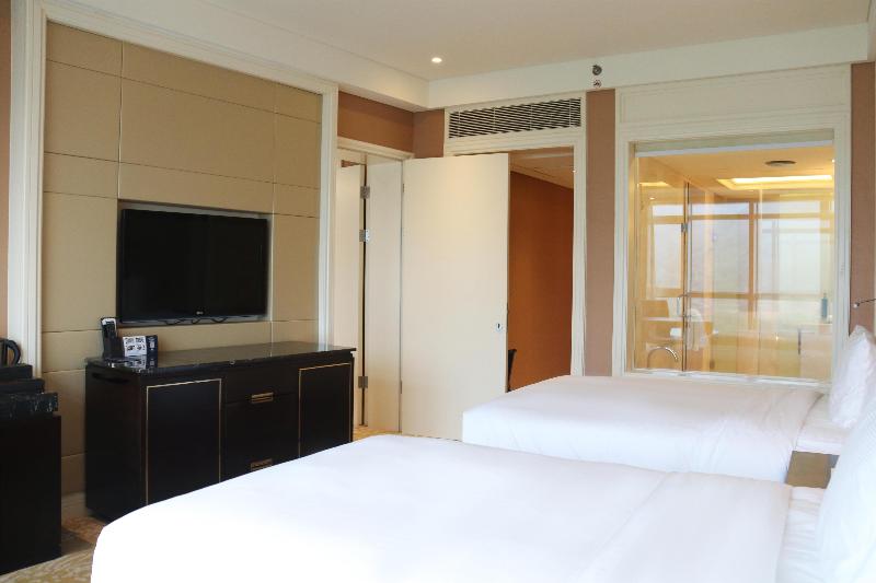 DoubleTree by Hilton Putian image