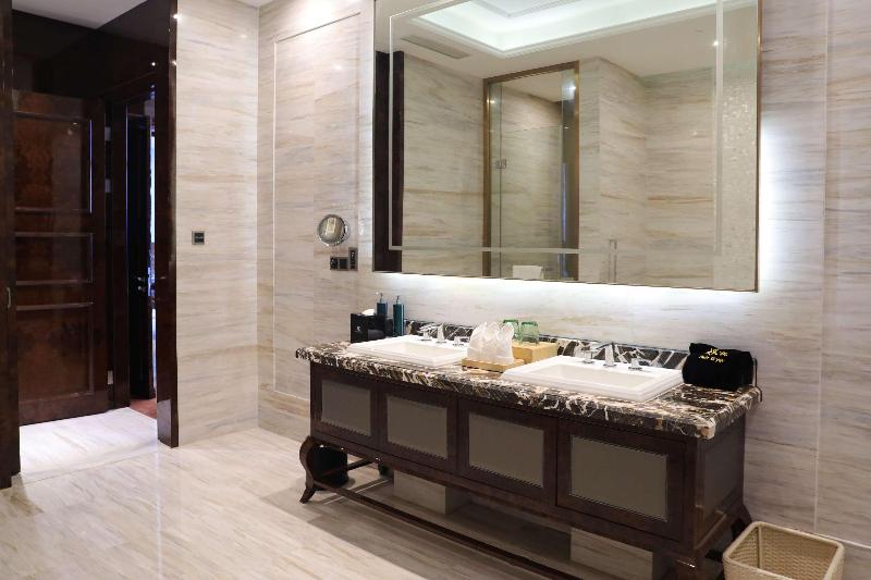 DoubleTree by Hilton Anhui - Suzhou image
