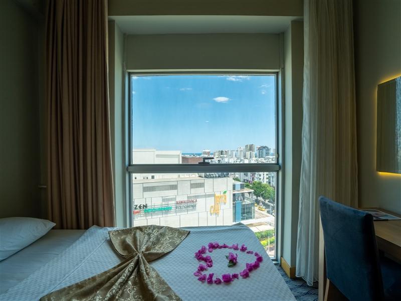 City Live Hotel image