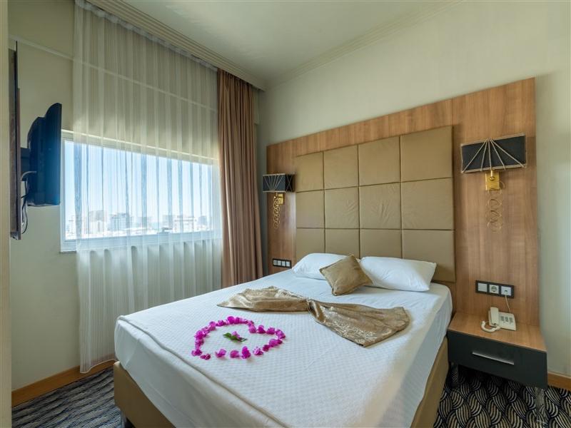 City Live Hotel image