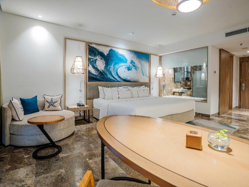 Melia Danang Beach Resort image