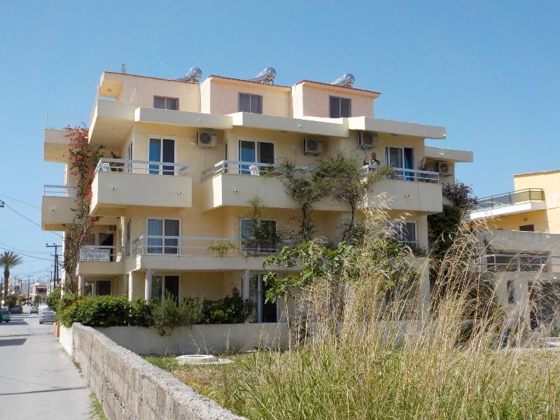 Vivian Studios - Image 6