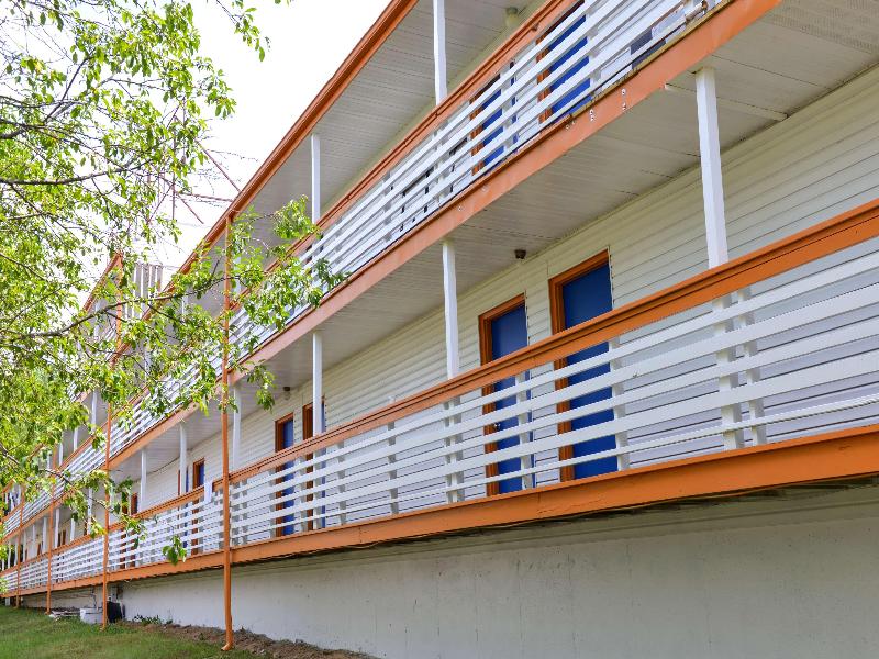 Americas Best Value Inn  Suites Branson Near Strip