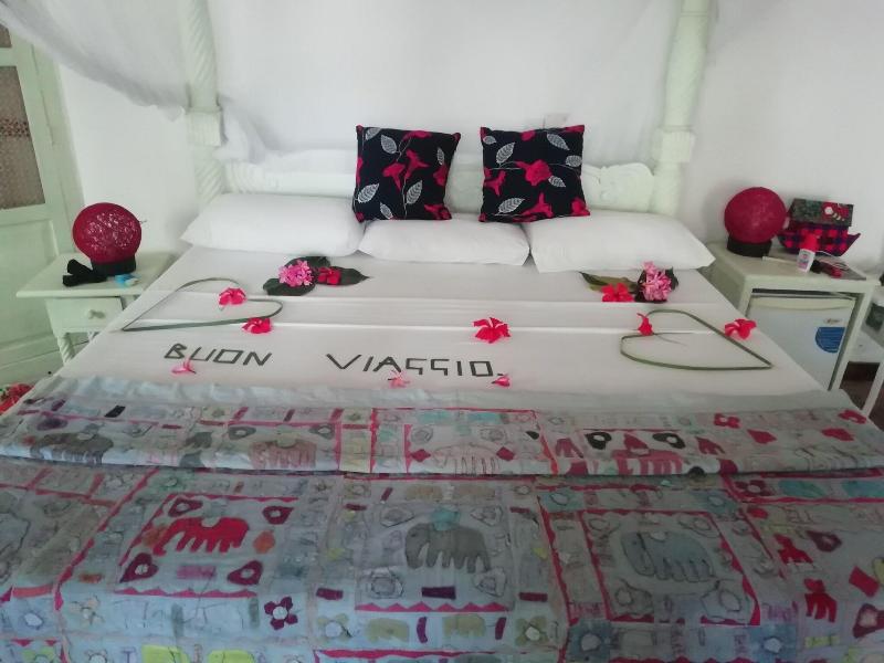 Aquarius Beach Resort image