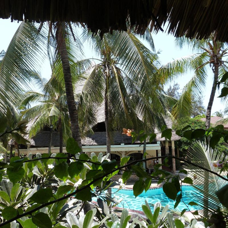 Aquarius Beach Resort image