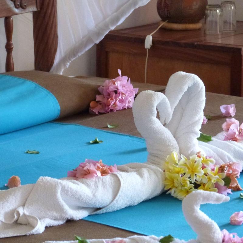 Aquarius Beach Resort image