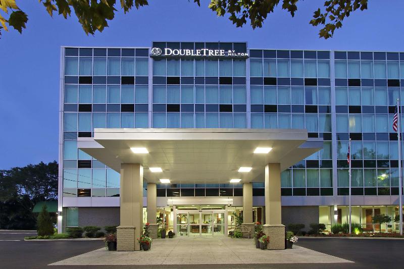 Doubletree by Hilton Newark