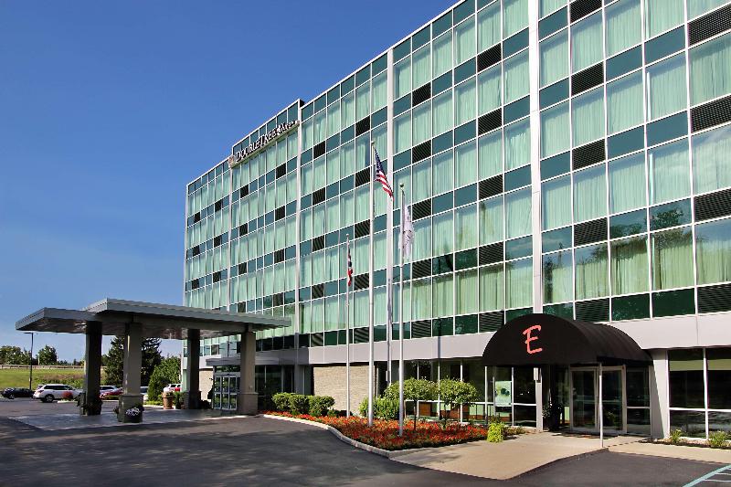 Doubletree By Hilton Newark image