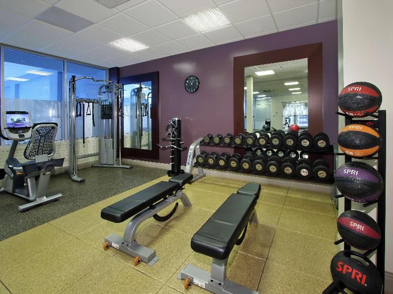 Doubletree By Hilton Newark image