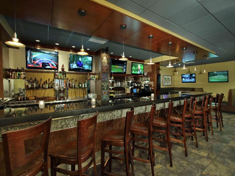Doubletree By Hilton Newark image