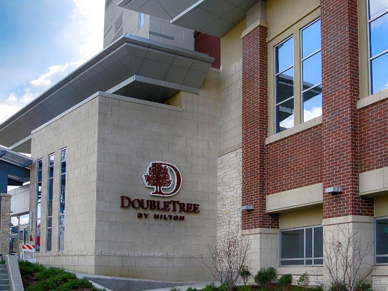 Doubletree By Hilton Lawrenceburg image
