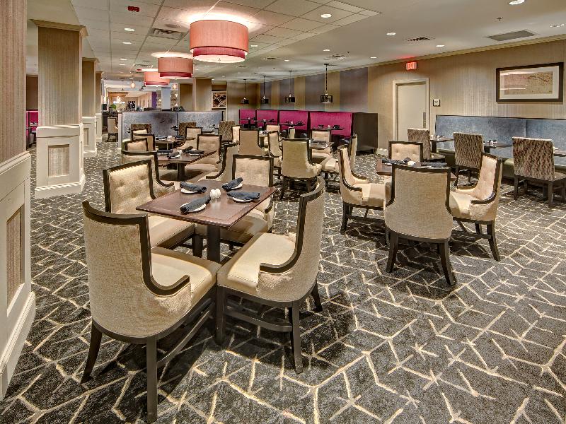 Doubletree By Hilton Decatur Riverfront — general view