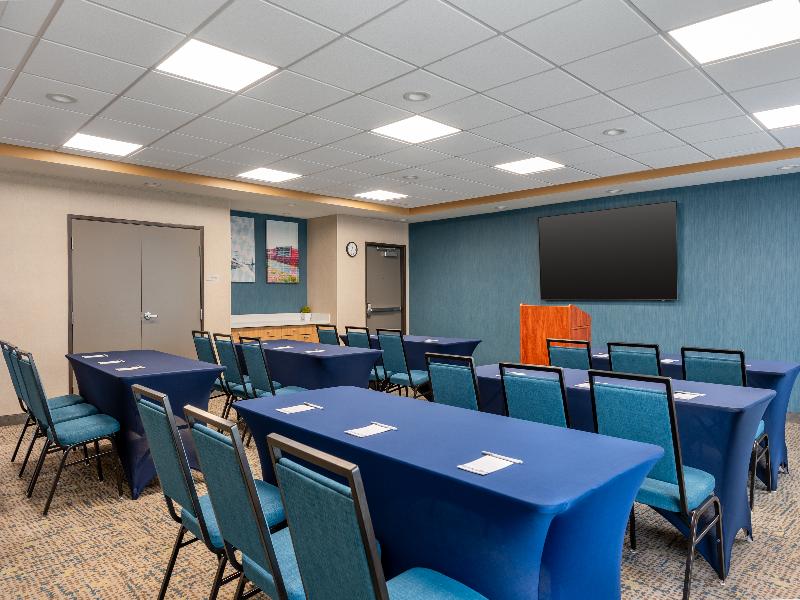 Hampton Inn Lake Charles image