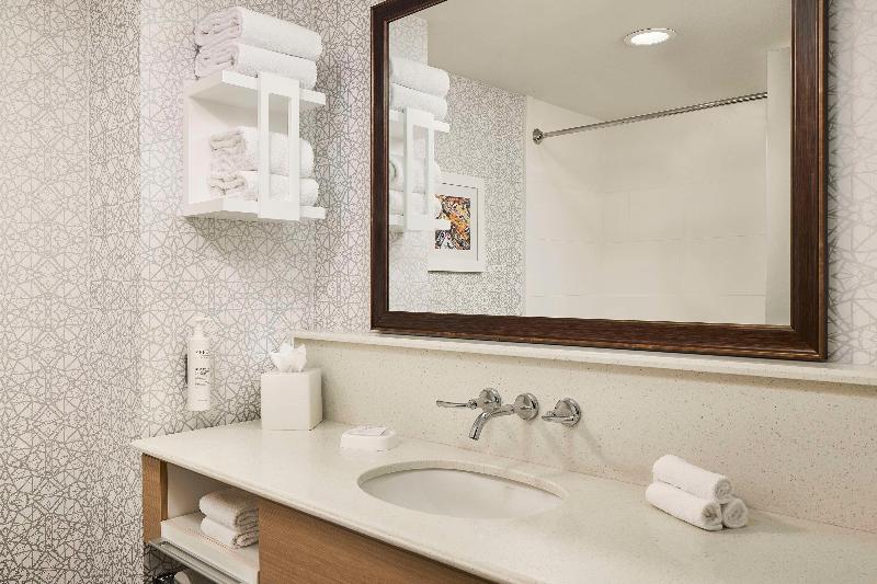 Hampton Inn & Suites Hershey Near The Park image