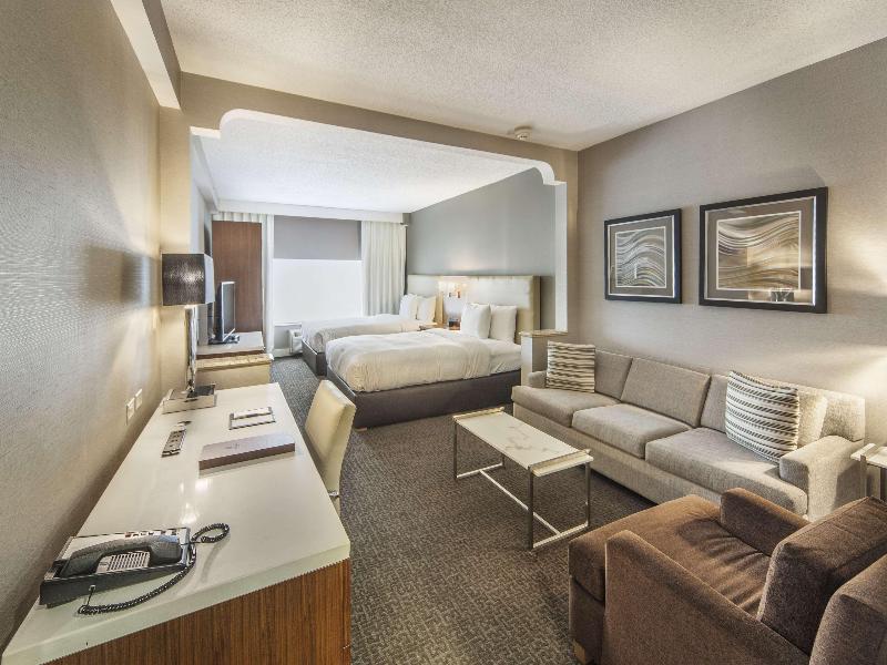 Doubletree By Hilton Hotel Nanuet image