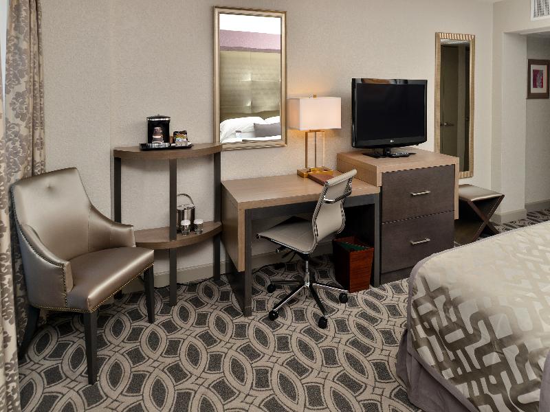 Doubletree by Hilton Orlando East - UCF Area image