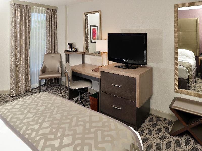 Doubletree by Hilton Orlando East - UCF Area image