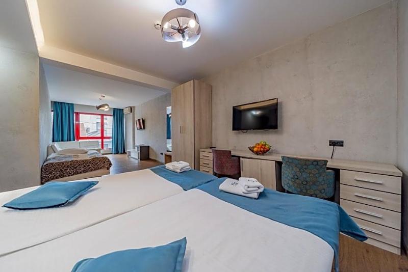 Hotel City Code Vizura garni RENEW image