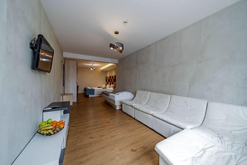 Hotel City Code Vizura garni RENEW image