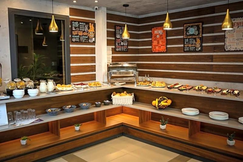 Hotel City Code Vizura garni RENEW image