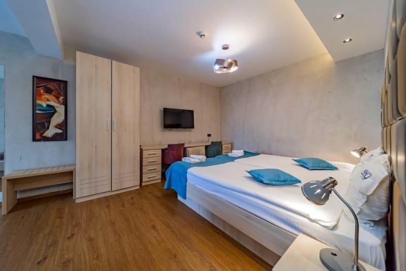 Hotel City Code Vizura garni RENEW image
