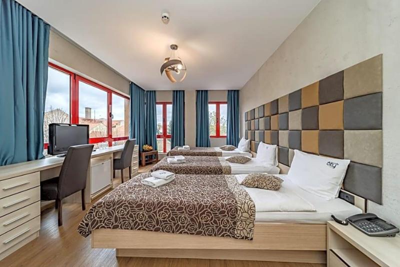 Hotel City Code Vizura garni RENEW image