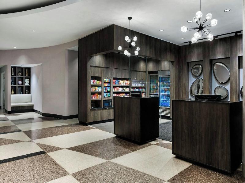 Fairfield Inn&Suites Chicago Downtown/MagnificentM image