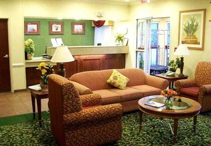 Fairfield Inn and Suites by Marriott Dallas Park C