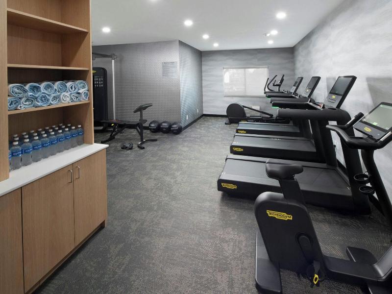 Fairfield Inn & Suites Dallas Park Central image