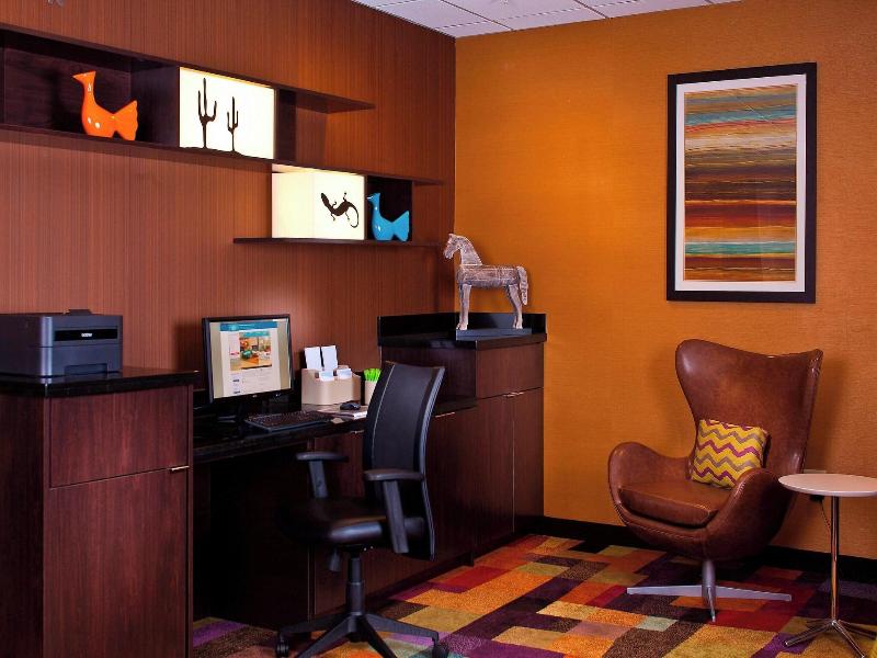 Fairfield Inn & Suites Houston Hobby Airport image