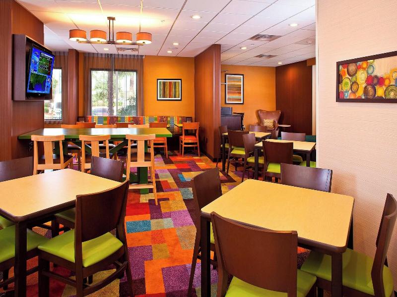 Fairfield Inn & Suites Houston Hobby Airport image